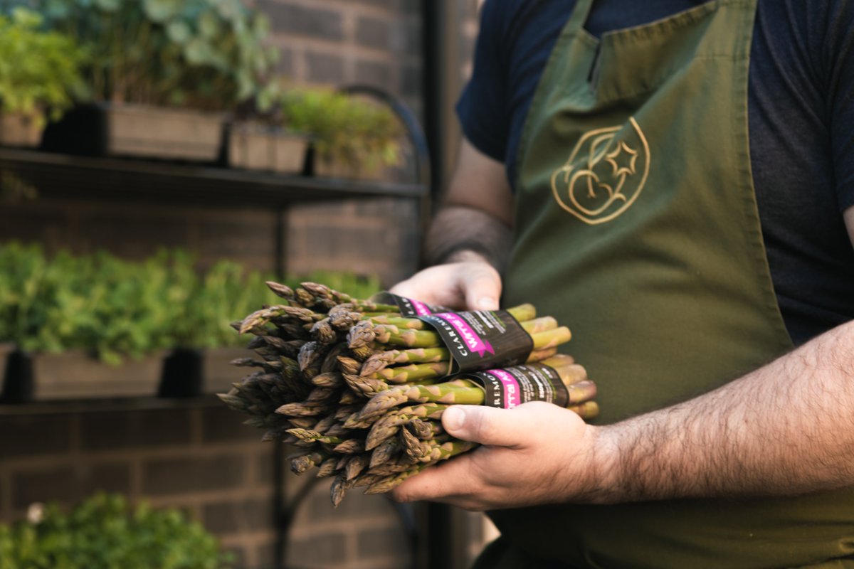 PentonbridgeInn's tweet photo. Looking for a delicious dining experience that celebrates local flavours?

Our seasonal menu showcases the very best of British produce, sourced from all corners of the United Kingdom including ingredients from our very own gardens at Netherby Hall. https://t.co/ZFgMeI697E