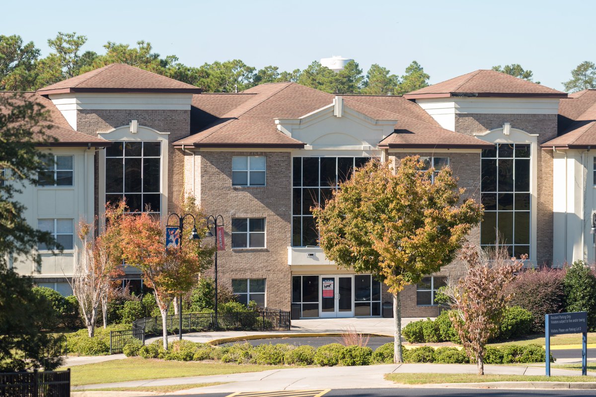 Are you still in need of housing for the upcoming fall semester? The on campus housing application deadline is AUGUST 10th! If you have any questions concerning the application process please visit usca.edu/housing/living… or call us at 803-641-3790. #pacerpride #collegelife