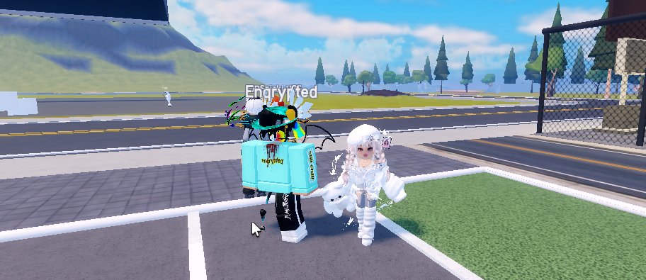 CutePizza_04's tweet image. ✨Gathering With Our Special Guest at CEO's RoVille Build Battle Season 2✨
#Roville #Roblox #RovilleRoblox #BuildBattle