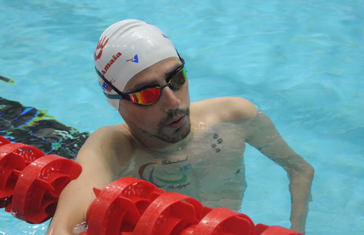 🇨🇱🏊‍♂️👏👏 ¡¡LA LEYENDA DE <a href="/AbarzaAlberto/">Alberto Abarza Diaz</a> SE AGIGANTA!!

El representante chileno se transformó ayer en el para deportista chileno con más medallas en los Campeonatos Mundiales Adultos Paralímpicos.

Tras su medalla de plata 🥈, el nadador logró sumar nueve preseas en los torneos
