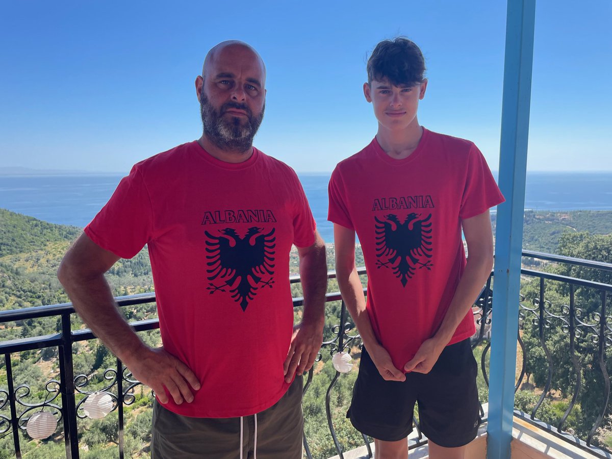 Matthew Evans tweet media