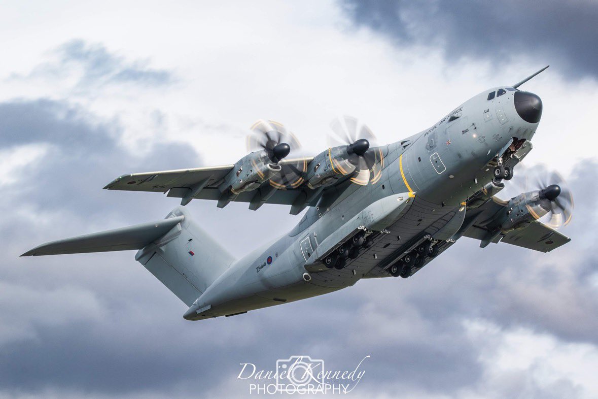 DanielKennedyP1's tweet photo. @AirMobilityRAF Coningsby Families day https://t.co/ZaAiLM9mc2