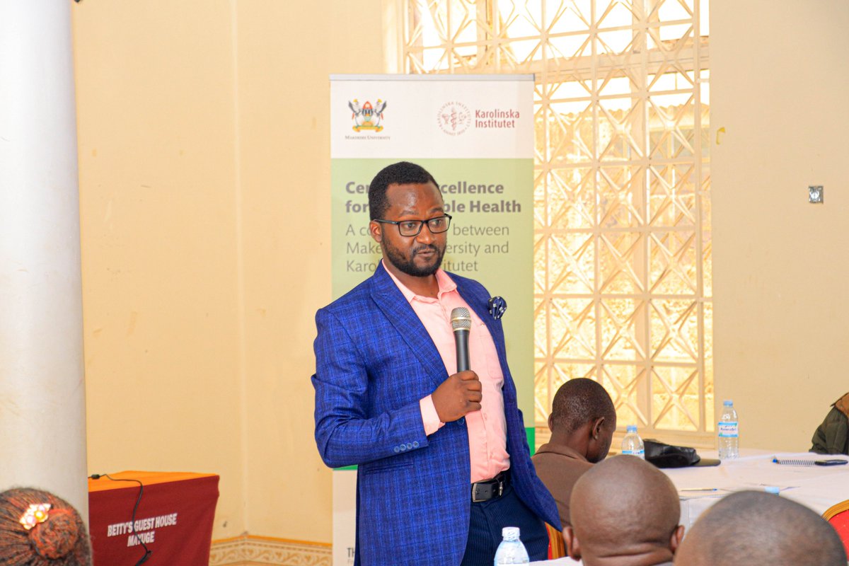 MakSPH's tweet image. @CeshCentre engagement of @LocalMayuge, @kansiimeonesmu2, Senior Knowledge Management Officer @sdgs_ug under @OPMUganda, shares highlights of #Agenda2030 &amp;amp; #Agenda2063 and presents key issues in National Readiness Review, #SDGs implementation framework, and roadmap brief.