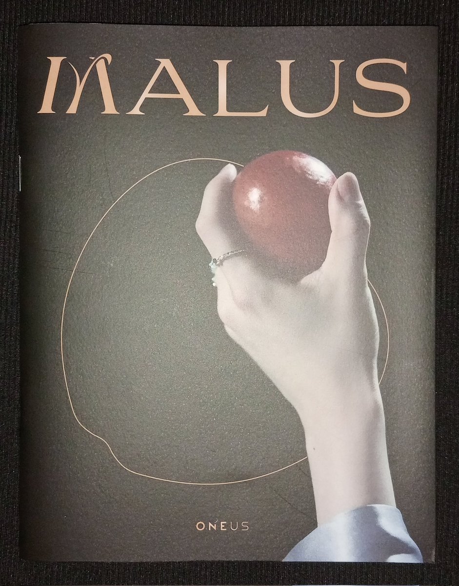 trespsh's tweet photo. ✿ wts lfb ph ✿

onhand 
★ unsealed malus  eden seoho and hwan woong ver

dm for more info or questions

 #thirdysells https://t.co/y6JkBCnczL