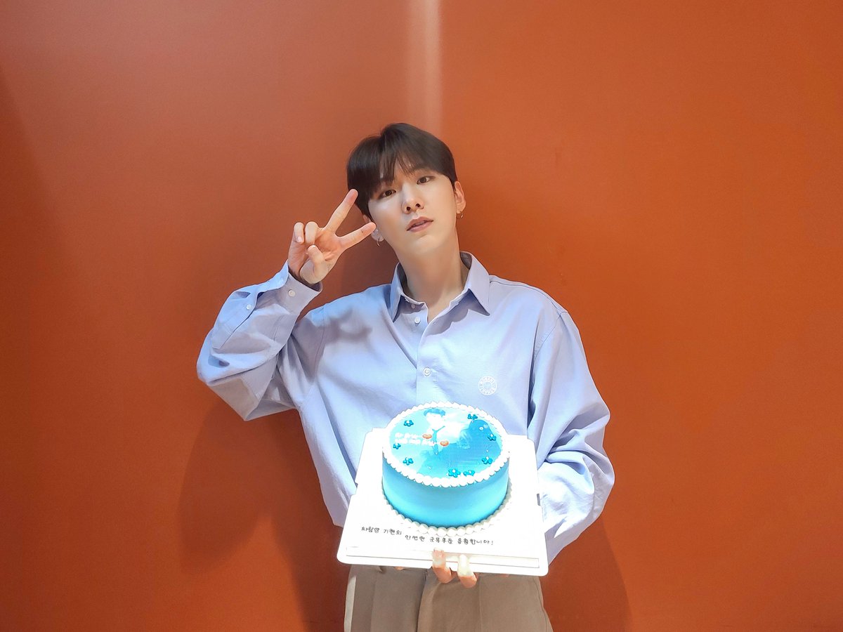 OfficialMONSTAX's tweet photo. 📸
230803 #몬스타엑스 #기현
JTBC #한블리 완료 ✨

매주 목요일, 몬베베와 함께해 온
기현의 한블리가 끝이 났습니다 🥺
올바른 교통문화를 배울 수 있게 해주신
제작진분들께 감사드리며🙇
그동안 시청해 주시고 응원해 주신
몬베베 여러분 감사합니다 ❤️

#KIHYUN
#MONSTA_X #MONSTAX 
#한문철의블랙박스리뷰