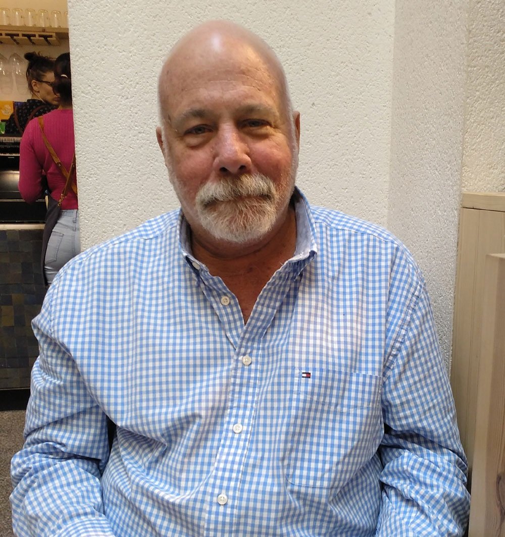 La <a href="/AgrupacionUgt/">Agrupación de Periodistas de UGT</a> lamenta profundamente la pérdida de nuestro compañero <a href="/ramonlobo/">Ramón Lobo 🇺🇦🇪🇺🇪🇸🇫🇷🇬🇧🇱🇺🇻🇪</a>
gran periodista,comprometido con la verdad y con los valores del periodismo, un maestro para toda una generación de periodistas al que nunca olvidaremos. D.E.P compañero.
elpais.com/cultura/2023-0…