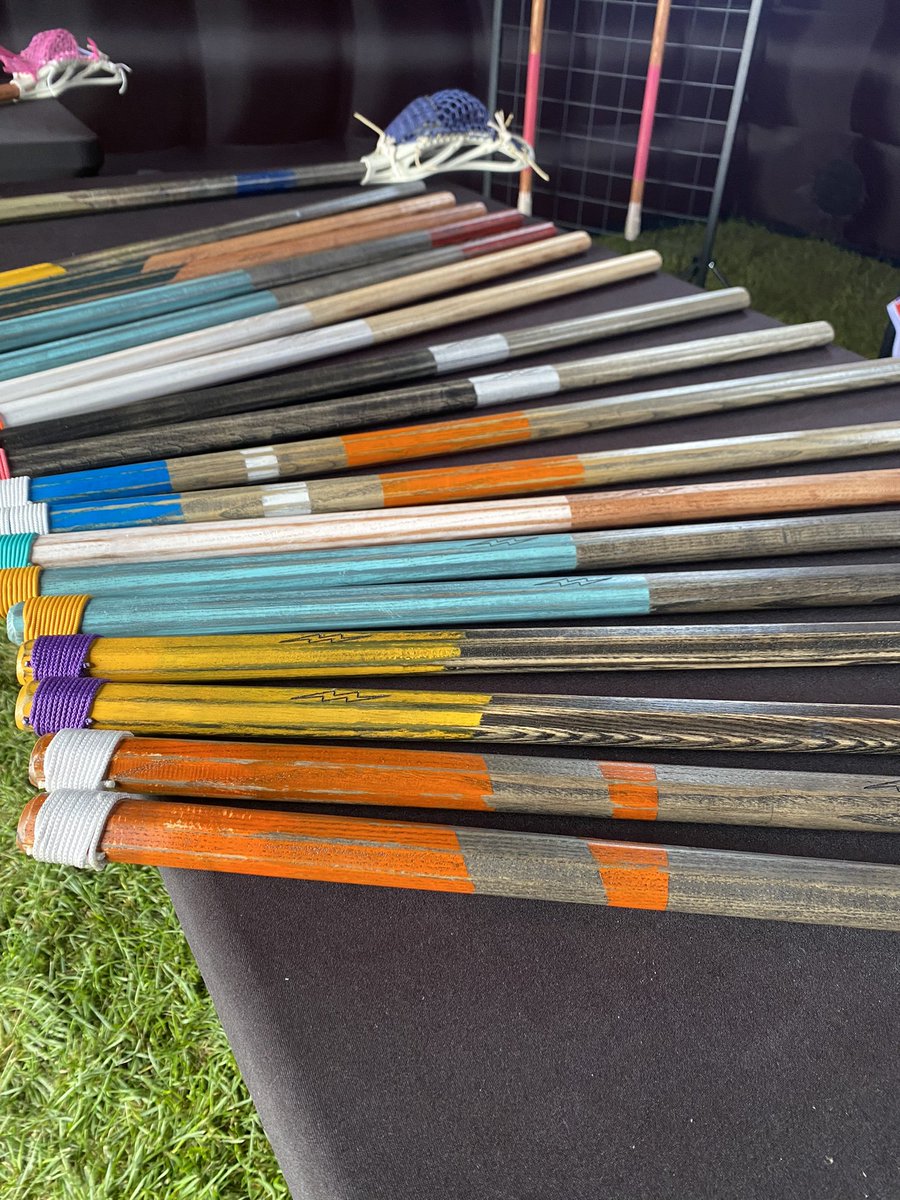 Relic edition sticks just seem right to unveil in Lake Placid. These wooden handles honor teams like Sailin’ Shoe and the legendary teams that make this tournament special 🏔️