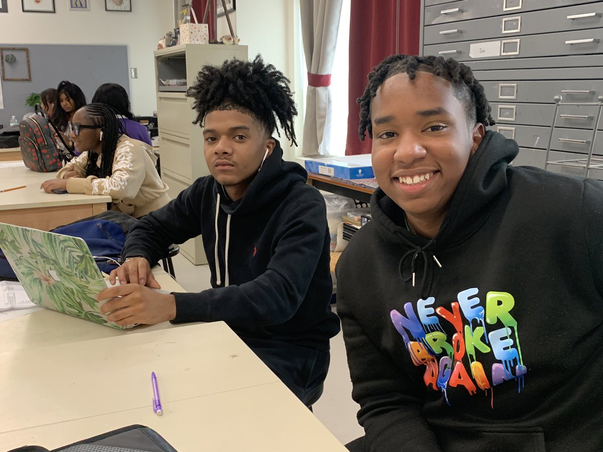 SCCPSS's tweet photo. We’re #ReadyForDayOne! Seeing all the scholars and teachers excited for the first day!!! #TogetherWeCan https://t.co/1Y3c228iux