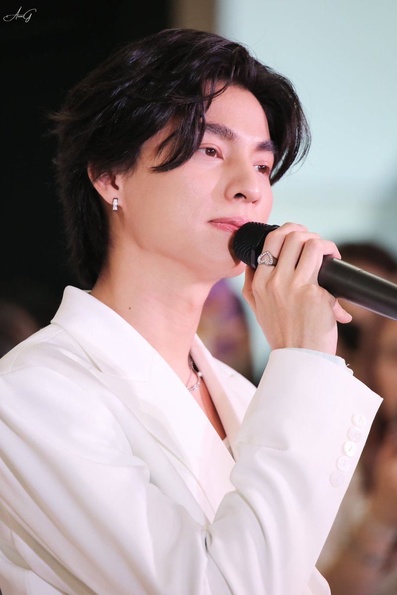i_AoonG's tweet photo. มุมโปรดของฉันนนนนนน
WATSON X GULF
#Watsons27Anniversary 
#GulfKanawut
@gulfkanawut
#iaoonG https://t.co/6mY6ycNTbl