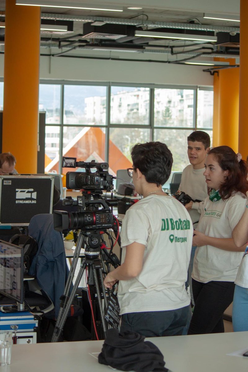 HackTUES X & TUES Fest 24 tweet media