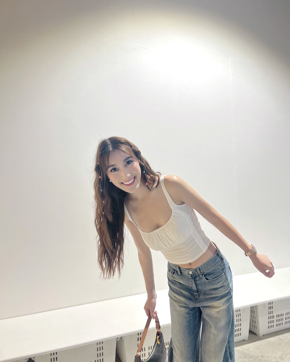 BESTKAMSINGG's tweet photo. ฝันดีค่ะ💖 https://t.co/tf2WIa4ST2