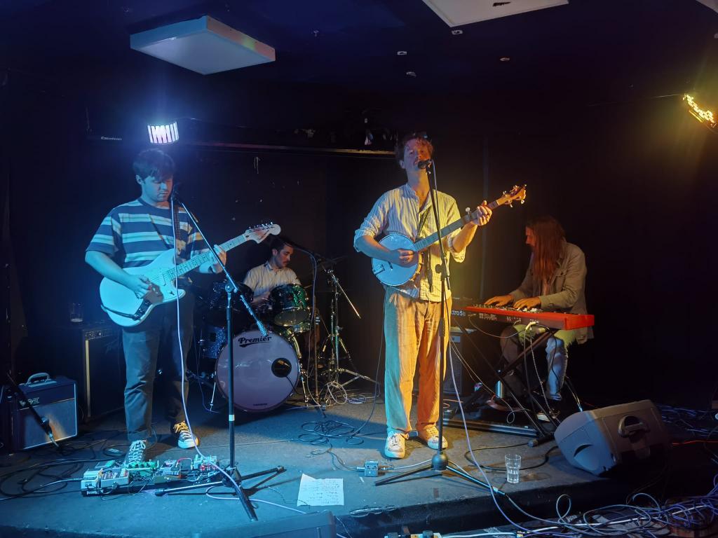 The All Night Chemist tweet media