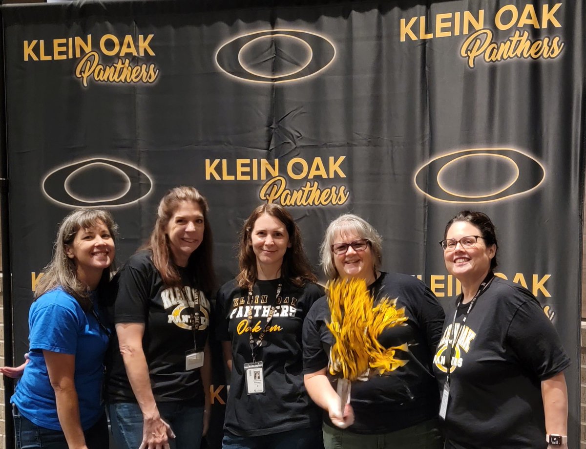 Oak 'em
Klein ISD kicking off the new year!
#kleinfamily #kleinoak