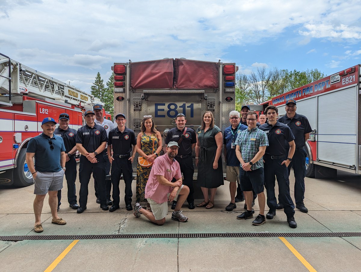 Great turnout for Tuesday’s Night to Unite celebration in Vadnais Heights. Staff, City Council, Mayor and Fire crews loved meeting so many awesome Vadnais Heights residents!