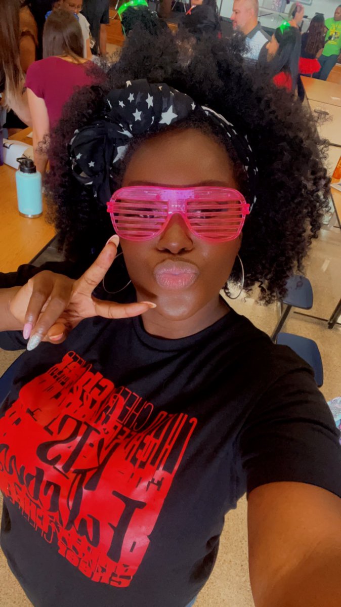 kay_tarver's tweet photo. Kicking off convocation with my #falconfamily!  @MsJamesKISD @milltrac0325  @KleinISD @KleinIntKISD  #40yearsinthemaking https://t.co/yhMSn8GTm4