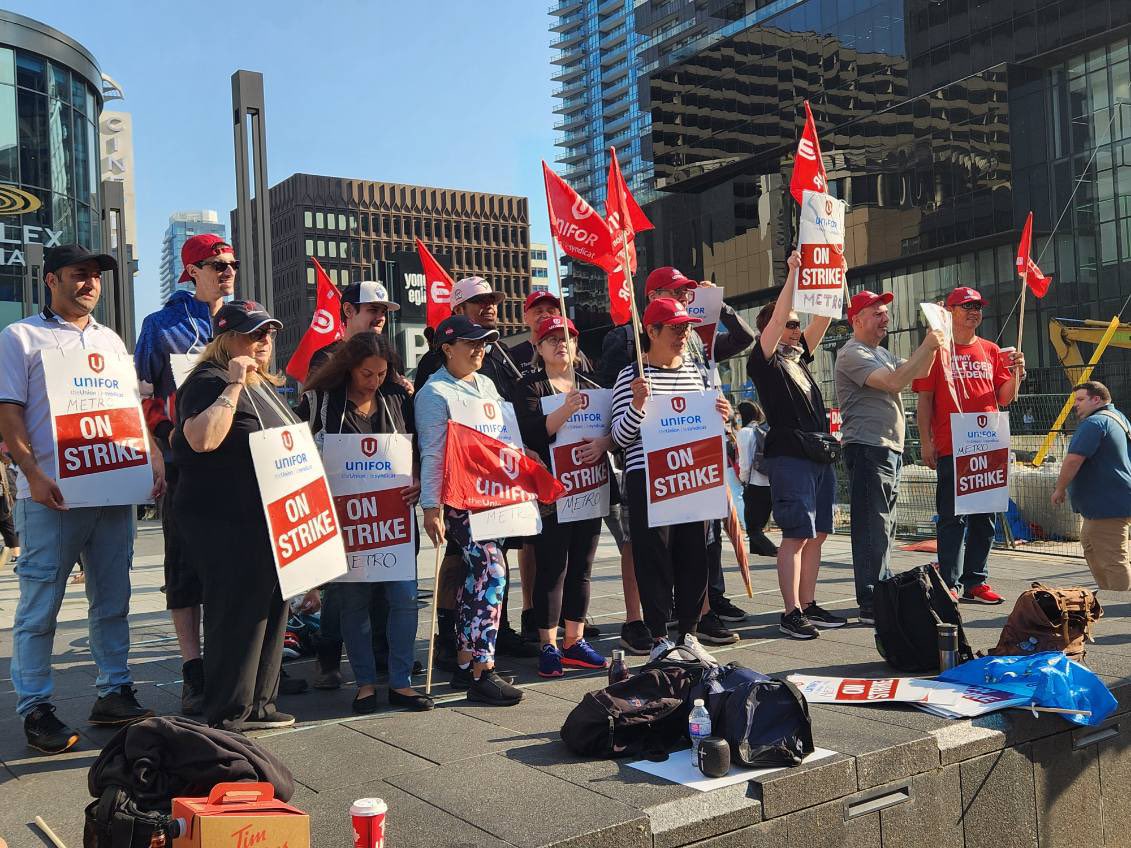 Dr. Jill Andrew, PhD (she/her) (@jillslastword) on Twitter photo Grocery stores like Metro are touting RECORD profits 📈 but this comes at a cost: 3700 workers struggling to make ends meet. 
It’s high time they get their FAIR SHARE: better working conditions & better wages! I #SupportMetroWorkers here in #Midtown & across the GTA! Grocery stores like Metro are touting RECORD profits 📈 but this comes at a cost: 3700 workers struggling to make ends meet. 
It’s high time they get their FAIR SHARE: better working conditions & better wages! I #SupportMetroWorkers here in #Midtown & across the GTA!