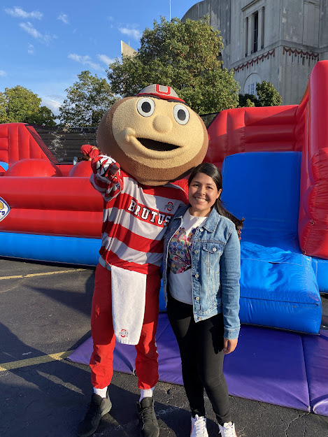 buckeyebrighter's tweet photo. #ThursdayBrighter

Today, we are highlighting Brenda Rojas !

Brenda, is a Fulbrighter from Paraguay (Cohort 2021), and completed a master's at the College of Education and Human Ecology at OSU. https://t.co/sK9ZrNypAc