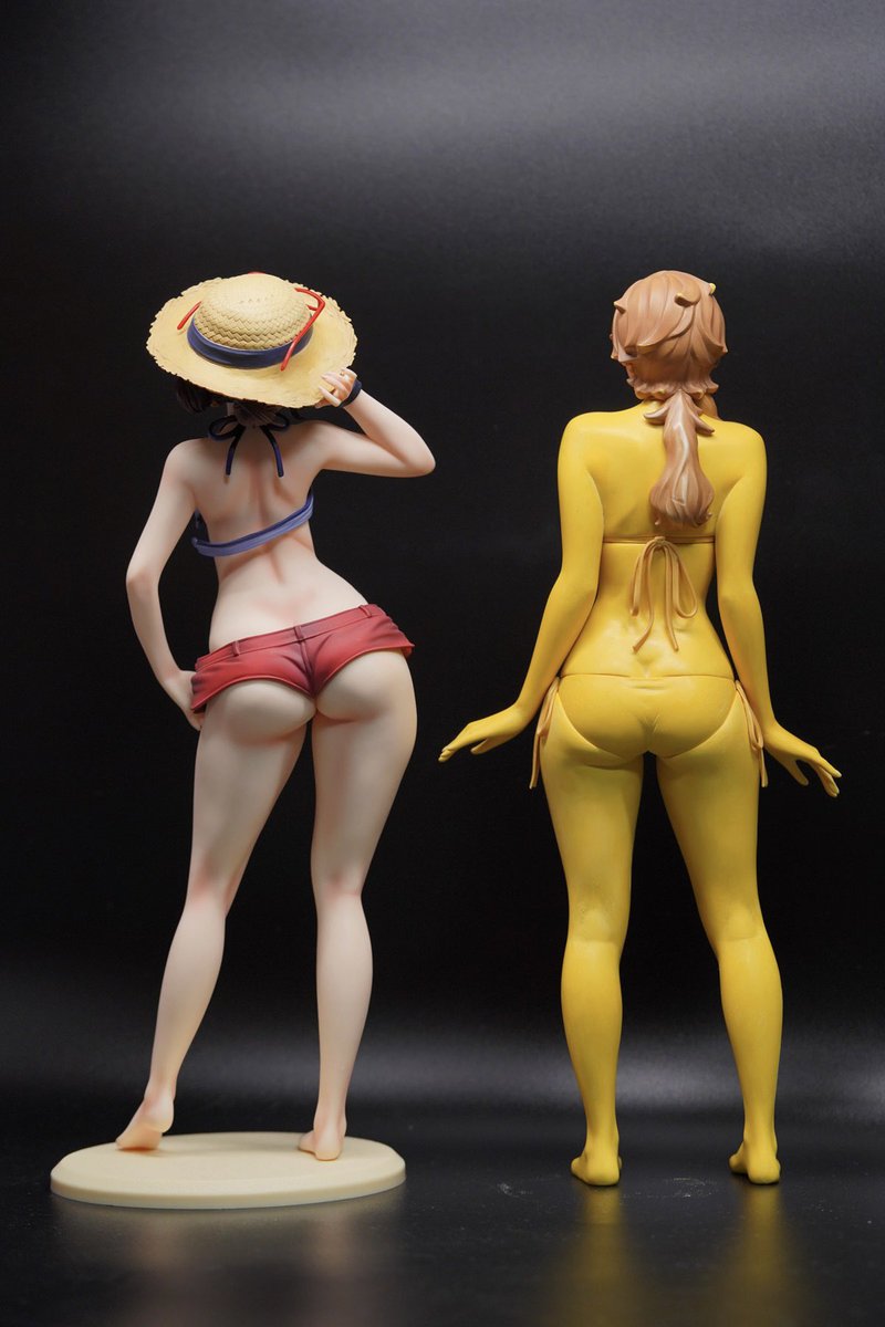 真琴ちゃんの手(掌)を少し小さくするかどうかちょっと考え中。ぱっと見大きく見えるんだけど逆に背がクソでかい感は出てると思うし、どうしようかのう。 