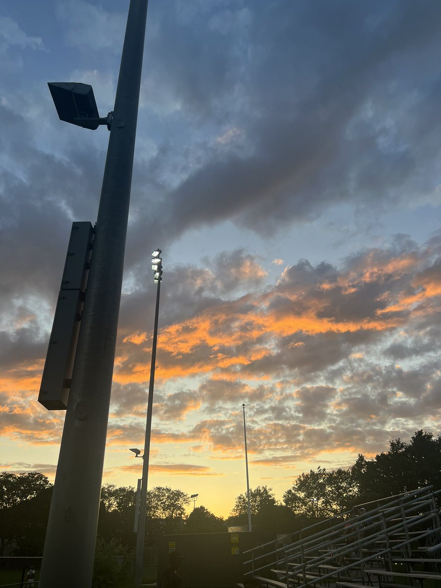 <a href="/MidDotOns/">Anthony Nguyen</a>, <a href="/AAPIONS/">Kevin Tran</a>, and I were thrilled to attend the #NationalNightOut in Dot! Building partnerships between <a href="/bostonpolice/">Boston Police Dept.</a> and our community is always cause to celebrate.