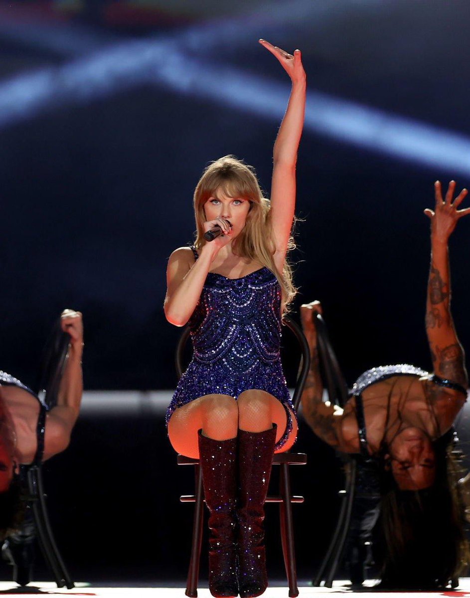 The Eras Tour tweet media