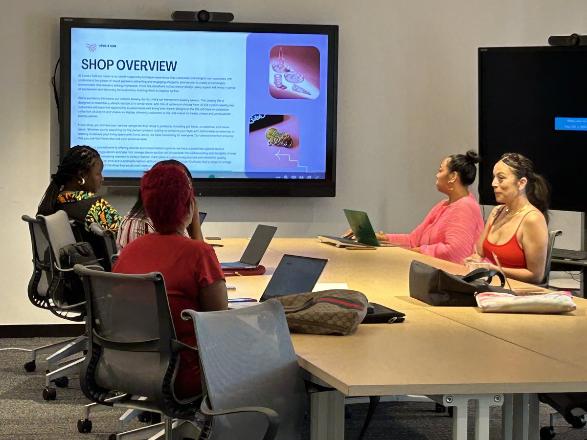 NSUIConMain's tweet photo. Just wrapped up our Launch Your Online Biz program! Each participant learned how to start a profitable, sustainable business online all while learning valuable startup fundamentals.

We can’t wait to see these innovators shine in the next stages of their business journeys! https://t.co/lD3zoDqMFY