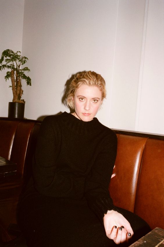 mubifrance's tweet photo. Joyeux anniversaire Greta Gerwig 🎂

📸 Eric Chakeen https://t.co/vomKMgv7bG