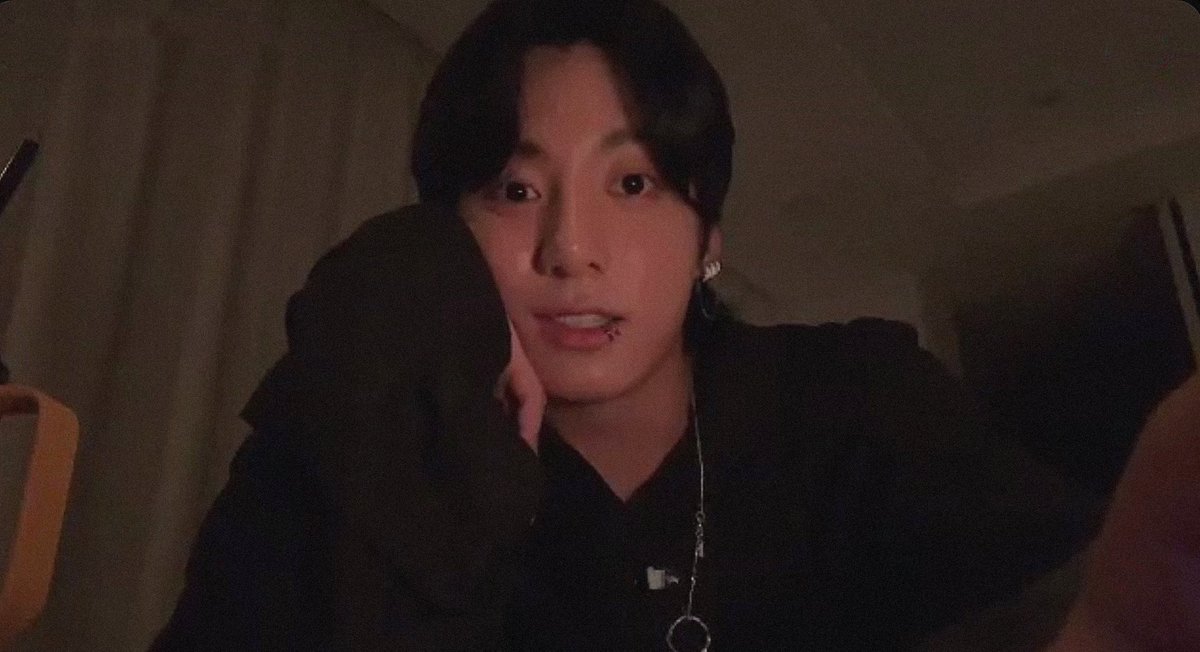 kookpiics's tweet photo. ♡ https://t.co/5tHKdt4b7X