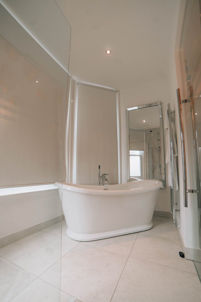 winckleystays's tweet photo. Soak your cares away with a relaxing break away in our Chic apartment ๐
#aparthotel #chic #relax #winckley #winckleystays #preston #lancashire https://t.co/4otz7N8Blw