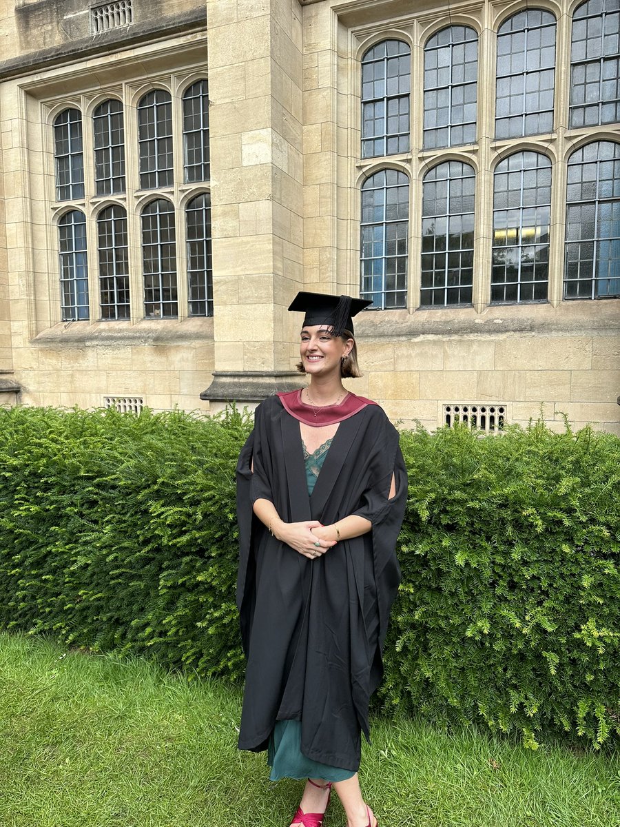 gilesfraser's tweet photo. Everything comes to those who wait.
Congrats @ArabellaFraser5 !
#covid
#noalevels
#lockdown
#strikes
#markingandassessmentboycott
#bristolgrad https://t.co/0JA4bufZ1A