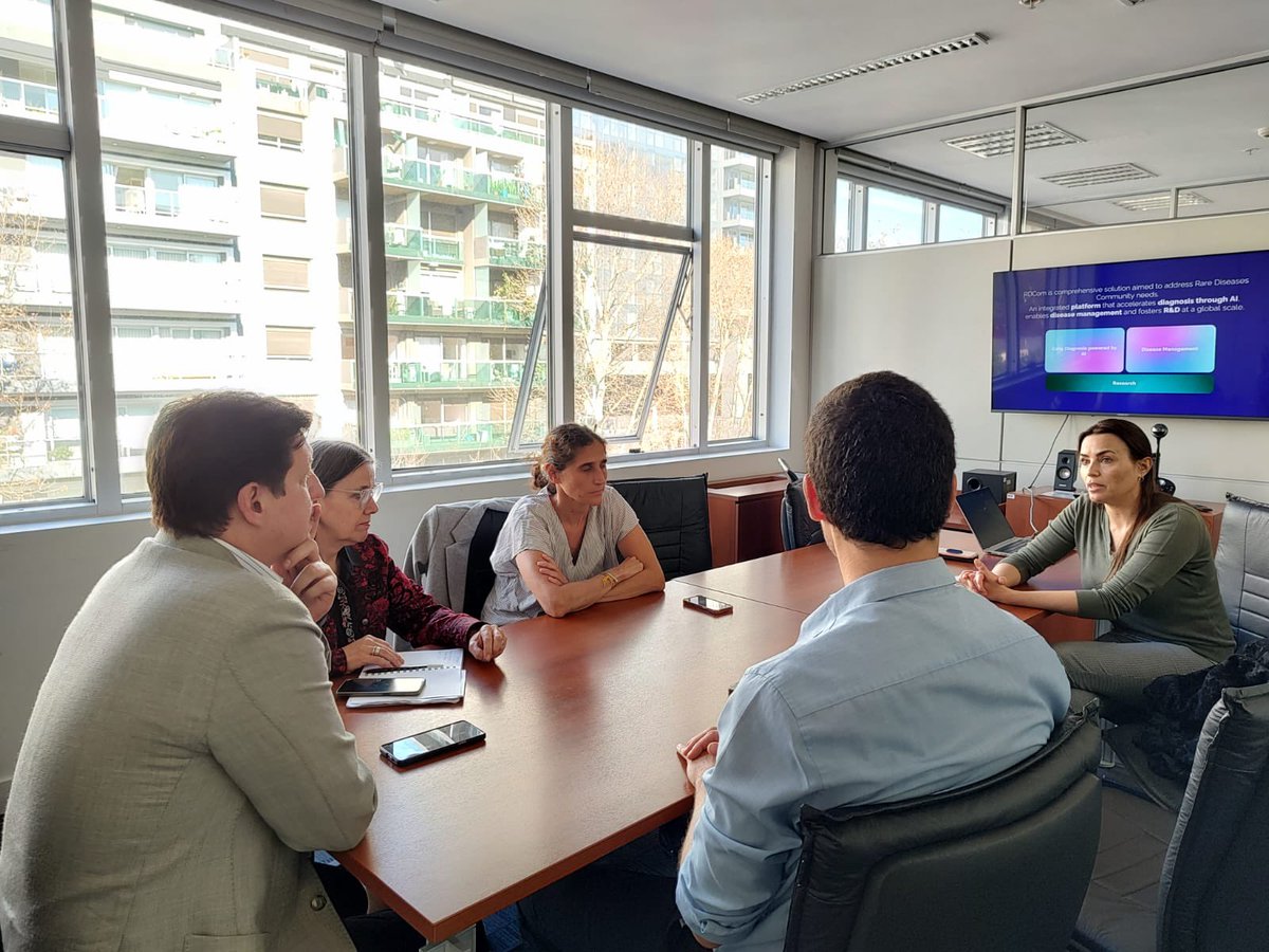 agenciaidiar's tweet photo. 👩🏽⚕️💻 En la Argentina las Enfermedades Poco Frecuentes afectan a 3 millones de personas. A través de un subsidio de $24 millones del #FONTAR la empresa RDCom desarrolló un software con #IA para el diagnóstico y seguimiento de las enfermedades raras.
🧵 https://t.co/sgIaHInZR7