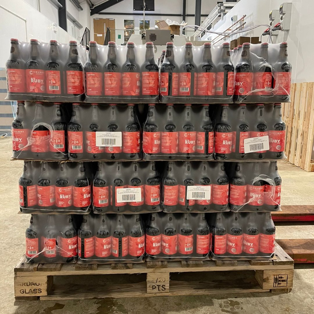 CrumbsBrewing's tweet photo. π» Anyone fancy a beer? Or a pallet.. π
A pallet worth of Rye Ruby ready for delivery!
Order now - https://t.co/Yl6GzJbHNp β»οΈ
#CrumbsBrewing #RyeRuby #RubyAle #CraftBeerLove #DrinkLocal #BeerOfTheDay https://t.co/8XBKxjGz4s