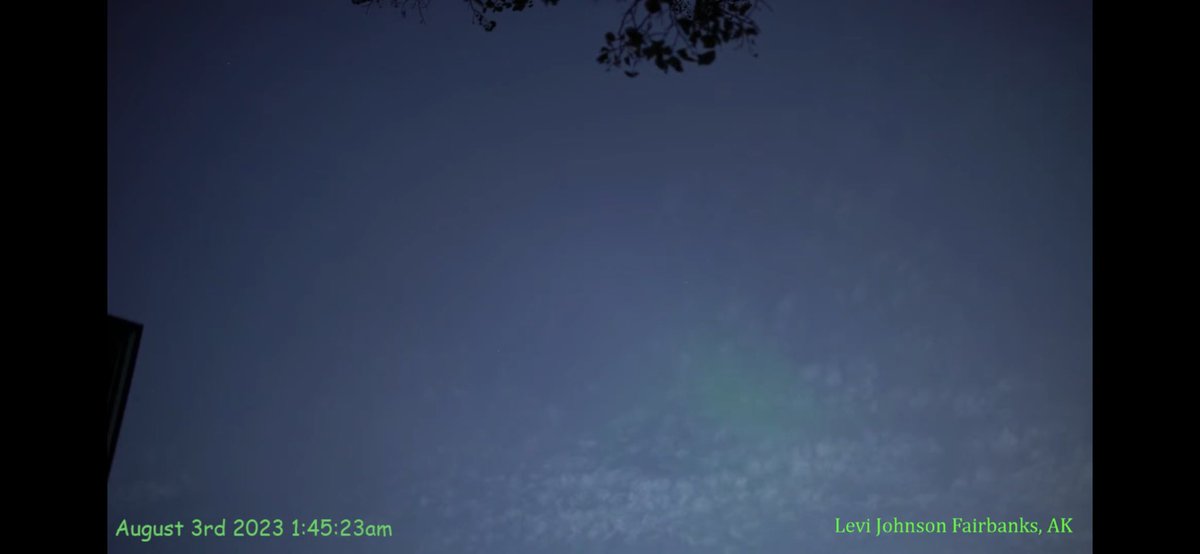 levikj's tweet image. We are back! Fairbanks AK checking in
@Vincent_Ledvina @AuroraNotify @_SpaceWeather_ @explorfairbanks #aurora #northernlights #auroraborealis