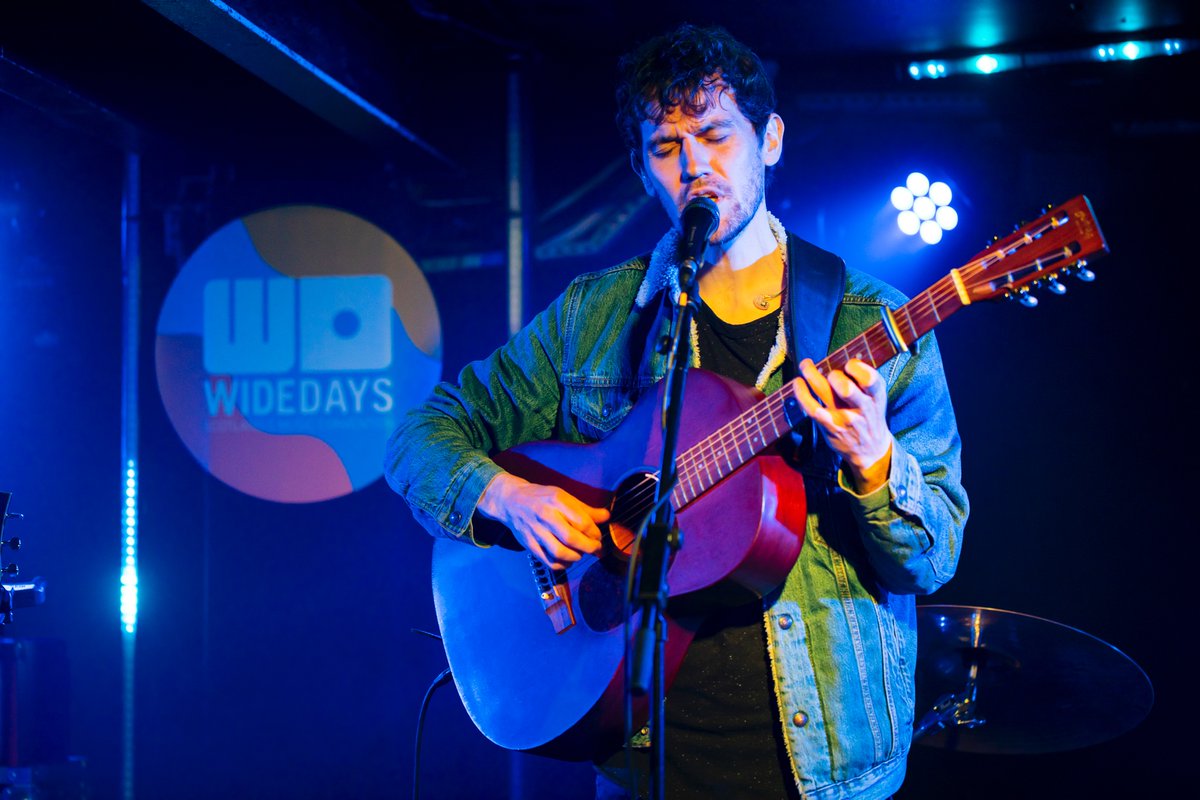 Wide Days (@widedays) on Twitter photo You can now listen to the eligible albums for this year’s <a href="/SAYaward/">The SAY Award</a> including a host of previous Wide Days artists ⚡️
We’ve put together a Wide SAY Award playlist featuring:
<a href="/bigbemz1/">🌍</a>, <a href="/HHawkOfficial/">Hamish Hawk</a>, <a href="/humour_music/">humour</a>, <a href="/KapilSeshasayee/">Kapil Seshasayee</a> & more!
Listen now 👉 wide.ink/3DH7scx You can now listen to the eligible albums for this year’s <a href="/SAYaward/">The SAY Award</a> including a host of previous Wide Days artists ⚡️
We’ve put together a Wide SAY Award playlist featuring:
<a href="/bigbemz1/">🌍</a>, <a href="/HHawkOfficial/">Hamish Hawk</a>, <a href="/humour_music/">humour</a>, <a href="/KapilSeshasayee/">Kapil Seshasayee</a> & more!
Listen now 👉 wide.ink/3DH7scx
