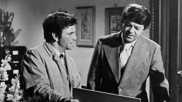 VisionTV's tweet photo. Tonight, an art critic kills his uncle for his valuable collection of paintings. Despite Columbo's suspicions, the clues point to the dead man's ex-wife. Can the lieutenant reveal the true culprit before it's too late?
Enjoy #SuitableforFraming at 8pm ET!
https://t.co/xUlPEkqPFn https://t.co/YTlyow7us4