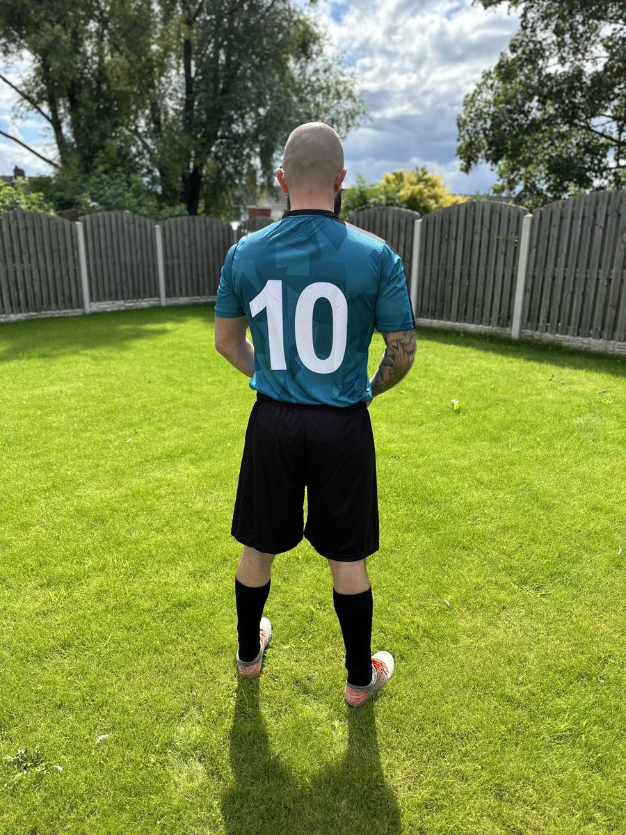 Here’s to our new Home Kit for the upcoming season sponsored by SDR Mobile! 

SDR Mobile are one of the best in the business in providing that security to your vehicles from trackers, immobilisers, alarms and so much more! Be sure to check them out 👇🏻 

sdrmobile.co.uk