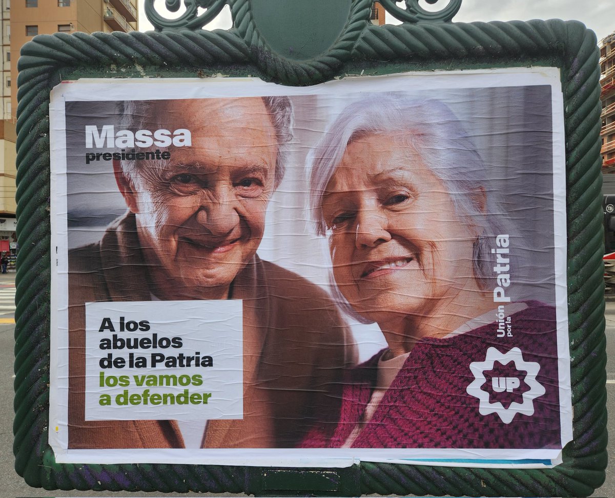 javierlanari's tweet photo. Una duda. Esto es una broma de campaña y, por cierto, de muy mal gusto? https://t.co/u3GgB7dUXr