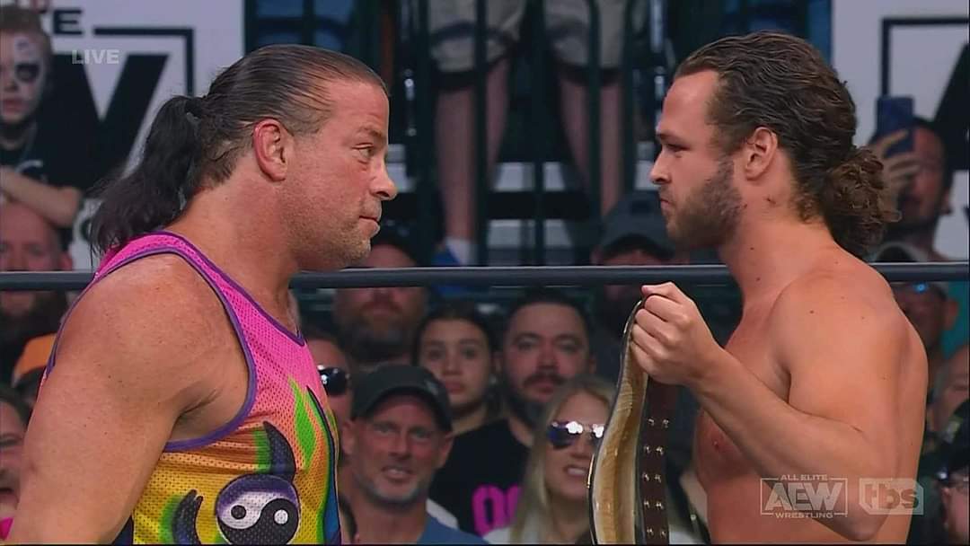 ftlowrestling's tweet image. How cool was it to see the Whole F'N Show @TherealRVD make his debut on #AEWDynamite200 last night 

#RVD #RobVanDam #AEW #AEWDynamite #AEWAllIn #AllEliteWrestling #ECW #wrestling #WrestlingCommunity #WrestlingTwitter