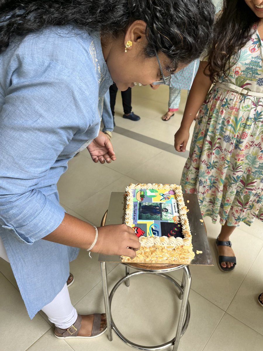 AdhesionLab's tweet image. Congratulations Dr. Rajeshwari !! @BrRajeshwari. It was a wonderful journey despite the challenges the pandemic posed. The cake your lab mates put together captures all that made this journey memorable 🙂. Wishing you the very best for the next step. @IISERPune