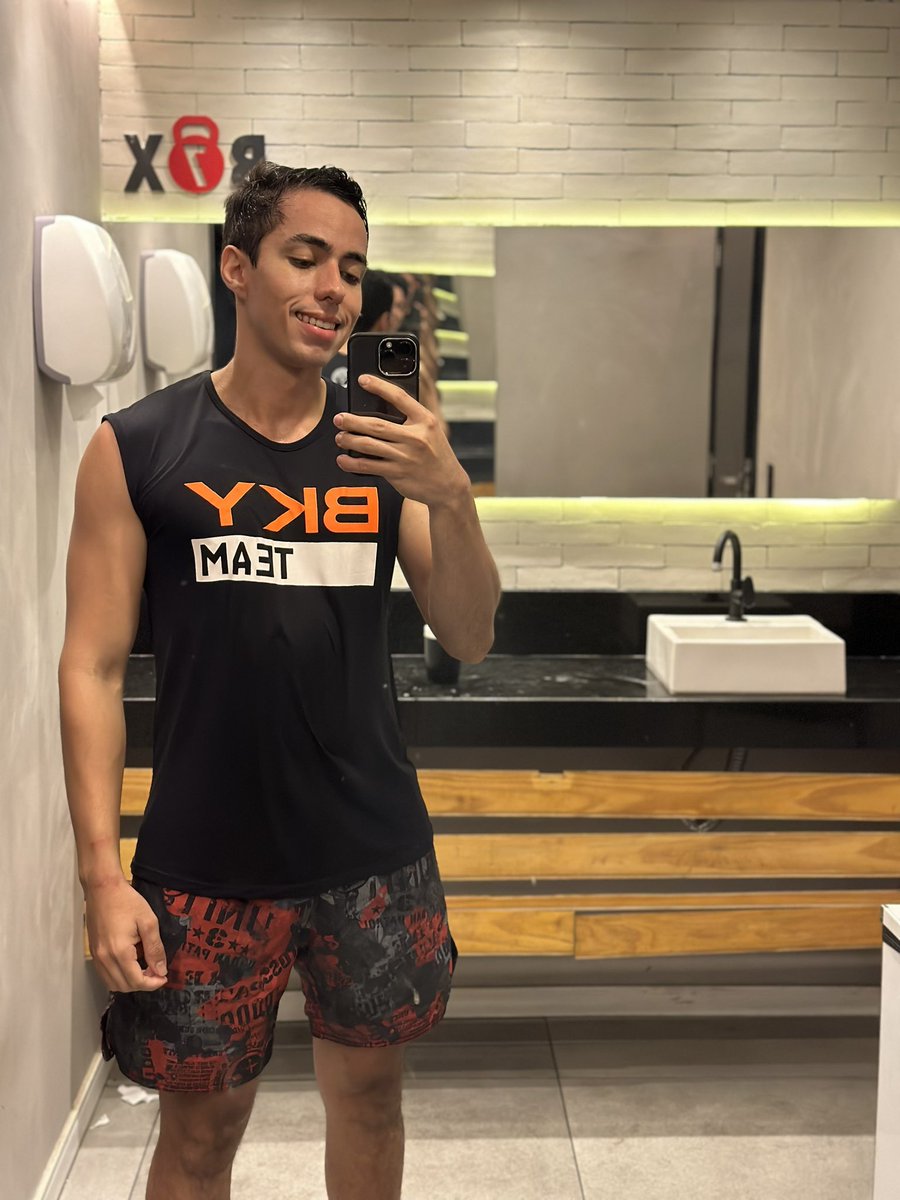 Tentando todo dia pra ver se dar certo 🫠