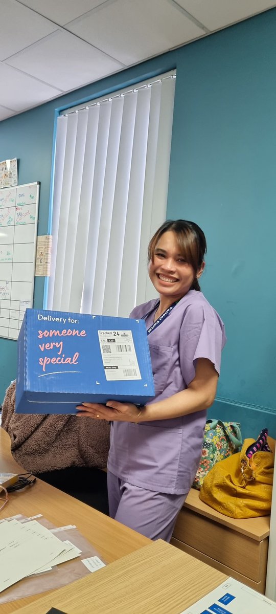 Nthumbria_RandD's tweet photo. Well done to our Libby for her fantastic work leading Colo-Cohort Research Study. #toprecruiter #studygifts #bepartofresearch #recognition  #NorthumbriaHealthcare 💙 https://t.co/BD6AxG44db