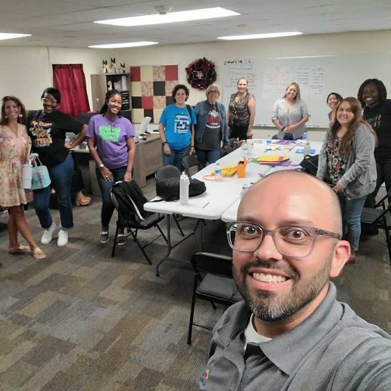 TxCEE's tweet photo. CLASS dismissed!🔔

Yesterday wrapped up a great Summer Institute in @LancasterISD  facilitated by John, Mandi, and Rick!

Learn more about TxCEE's CLASS Project here:
https://t.co/151WJIuW2M 

#TxCEE #edchat #txed #edleadership https://t.co/az5mT3W6Nk