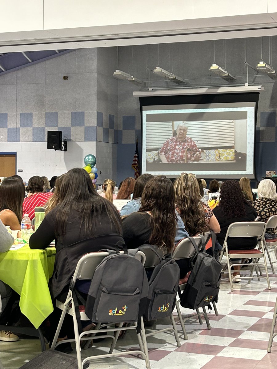 ECISD_EarlyEd's tweet photo. School starts on August 9th!
♥️Let’s be present…
♥️Let’s cheer and encourage every step of the way…
♥️Let’s be thoughtful, kind, & helpful
@TabathaRosproy @ConsciousD
#playislearning23
#impact
Thank you Tabatha for your words of encouragement!!🥳🤩🌟 https://t.co/26fJbm55iy