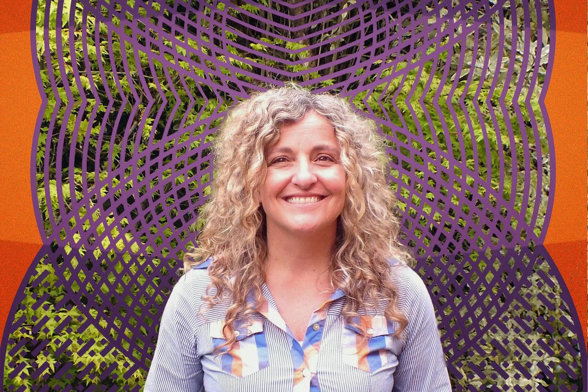 Andrea Aguerre, directora del <a href="/bbaunlp/">Bachillerato de Bellas Artes UNLP</a> <a href="/unlp/">UNLP</a> chrala en vivo con Ian Valentin Gottlieb Godoy Garraza en #ContactoUniversitario