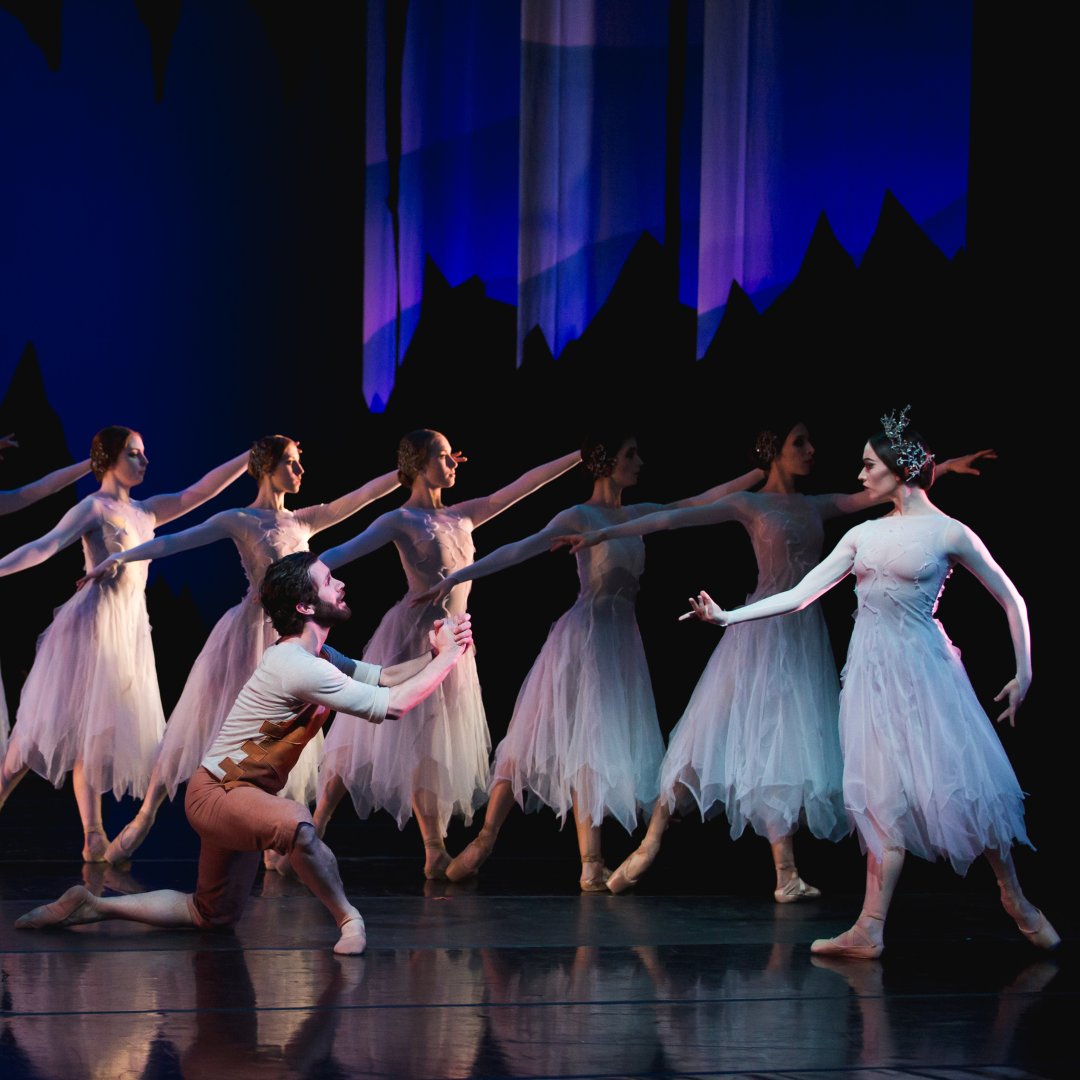 She's everything. He's just Hilarion.

GISELLE from the BalletMet 2017/18 season. 

📸  Jennifer Zmuda Photography
Dancers: Madeline Skelly and Gabriel Gaffney Smith