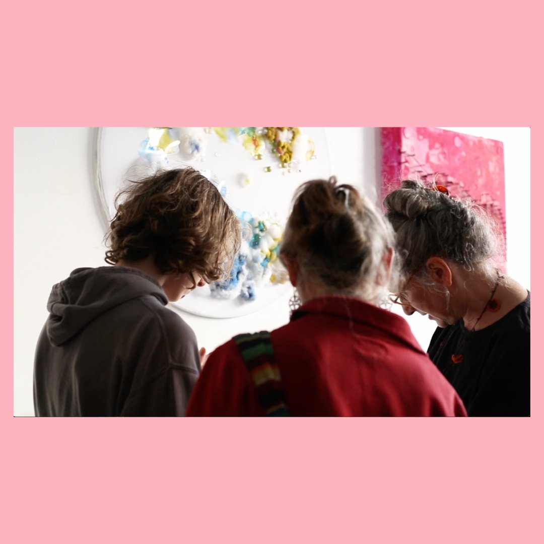 L'équipe de Canopy est ravie de vous partager la vidéo du vernissage de l'exposition de juin 2023 "VOIR GRAND" par les terminales du lycée Colbert !
🔥 LIEN ICI 🔥 : bit.ly/3DMpevj