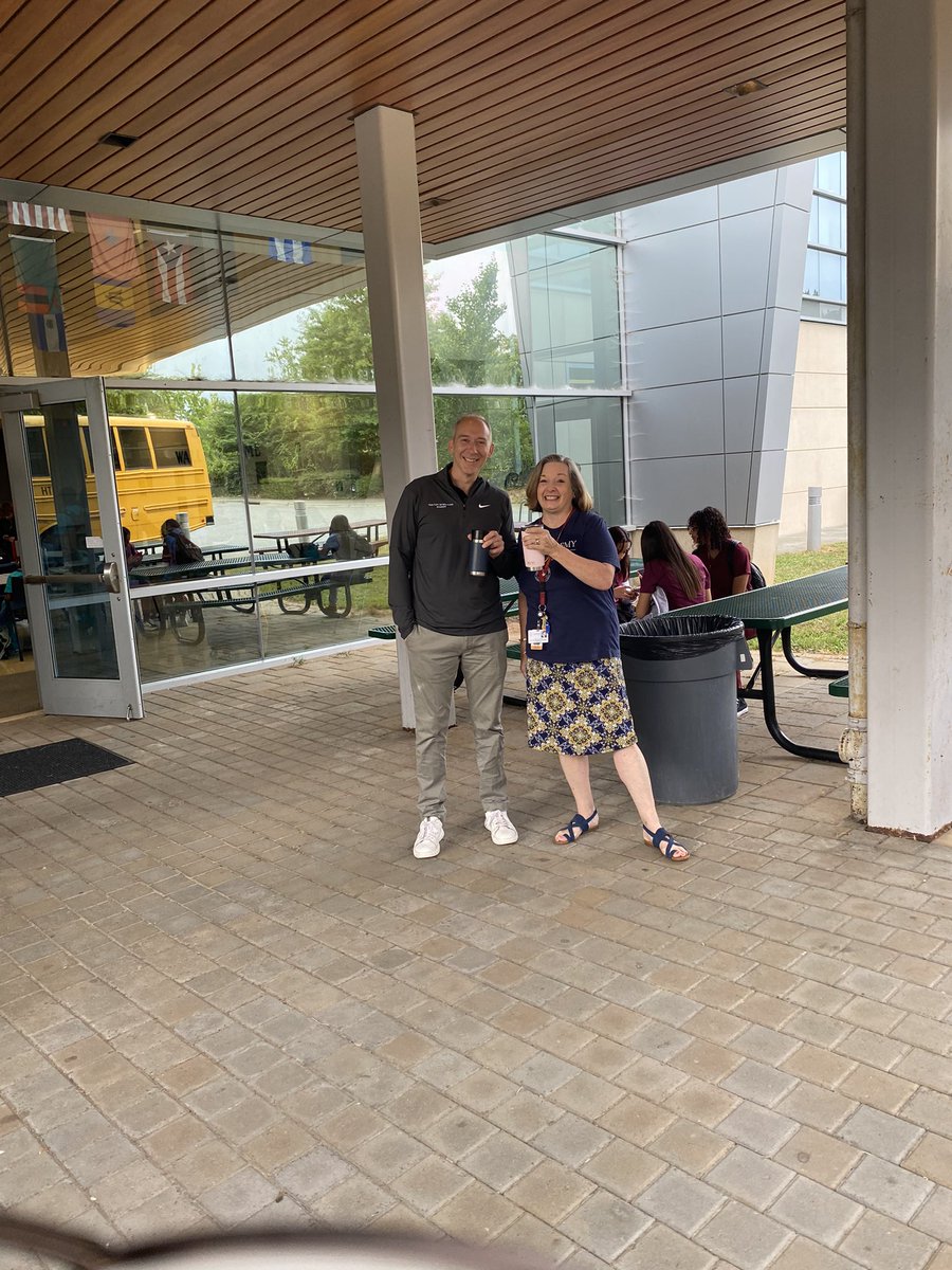 We’re back!!!😁
This morning, CMA Staff welcomed students back for an amazing school year!