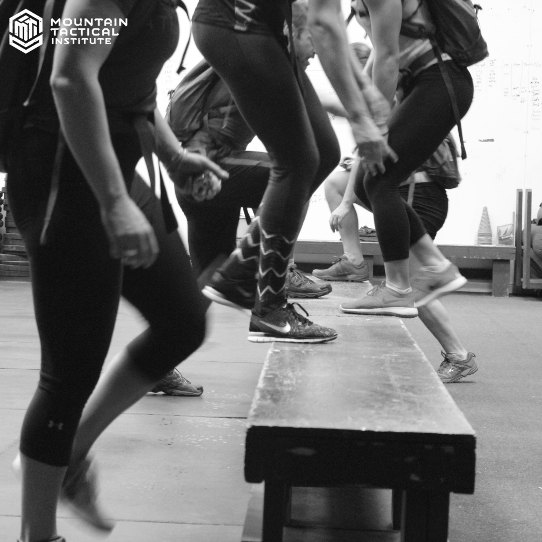 MtnTactical's tweet image. Training for vertical gain with our Mountain Athletes.

#mountainathlete
#militaryathlete
#tacticalathlete