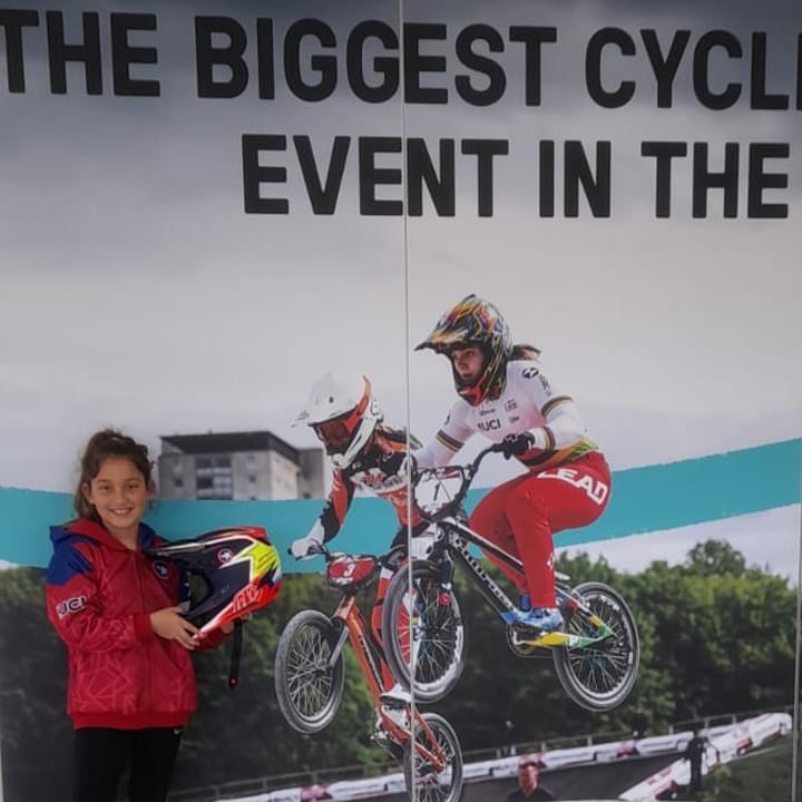 ¡Nuestra Embajadora Antonella Pereira ya está en Glasgow!🔥 El 6 y 7 de Agosto estará participando en el Mundial de BMX representando a Chile💪 ¡Cada salto, cada truco, y cada competencia nos llenan de emoción y orgullo!✨ #Shimano #ShimanoChile