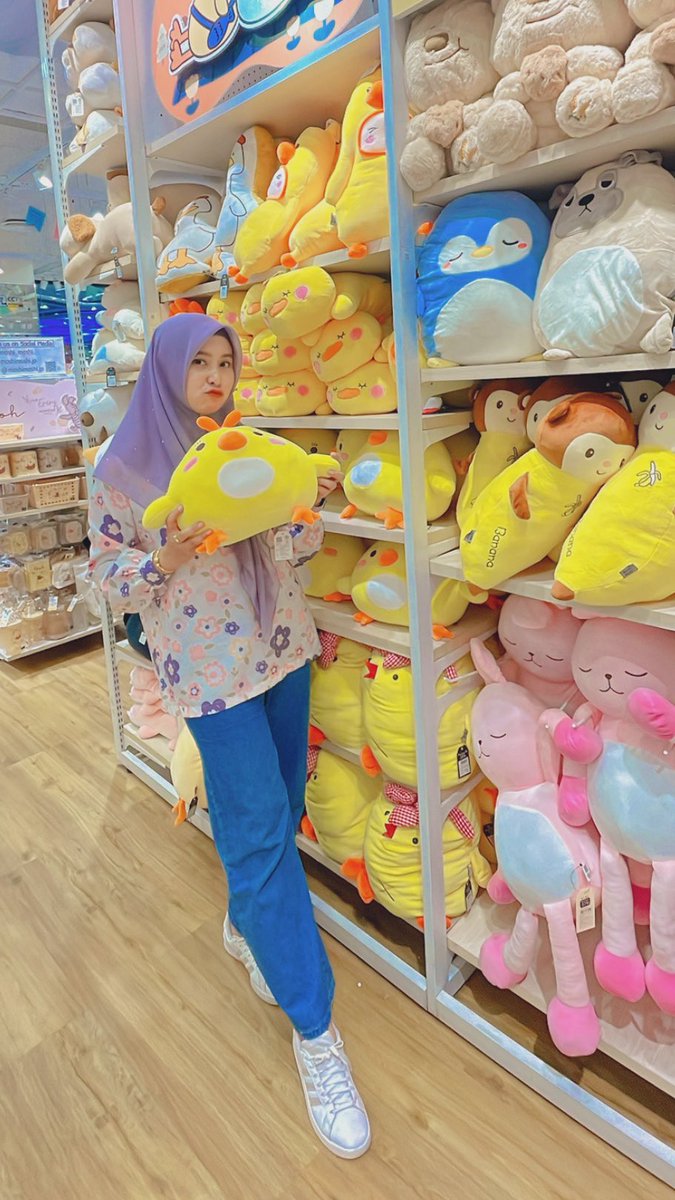 nanaRin040332's tweet image. เชื่อว่าทุกคนชอบตอนวัยเด็กมากที่สุดแล้ว🤩 #ด.ญ.ญารีนา มาค่ะ 🎡🎢🎠🧸🎁🎈