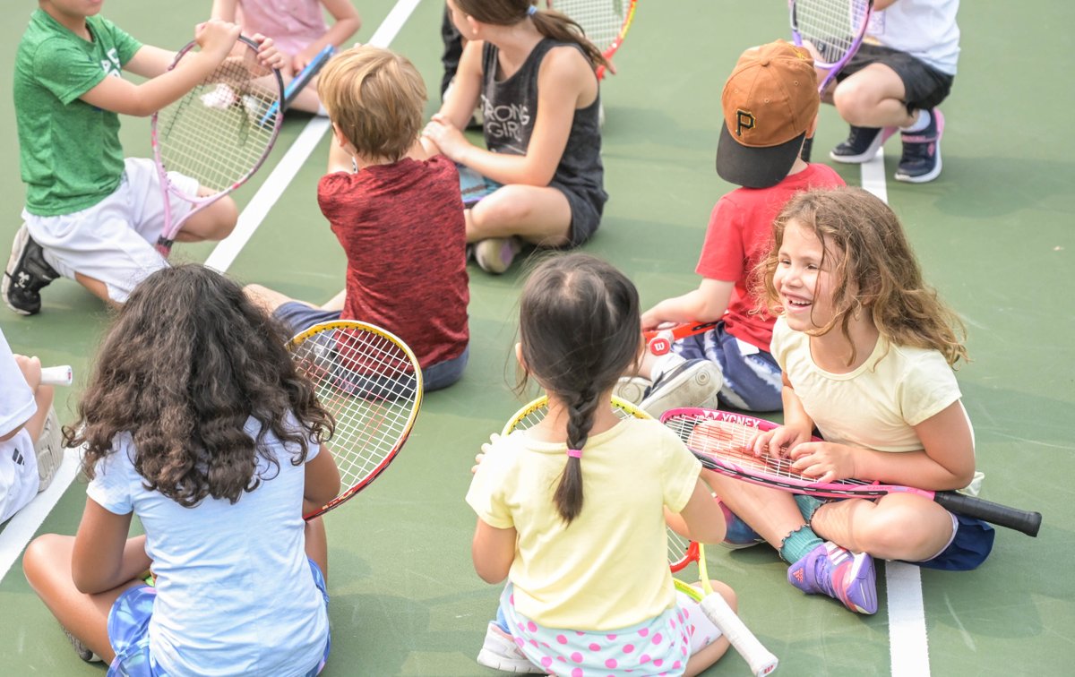SSASummer's tweet image. Each of our Focus Camps, for students in grades K-5, is focused on specific skills to help develop your child's mind, body and spirit. This week, campers served up some good times in Tennis Camp! 🎾 #SSASummer @shady_side